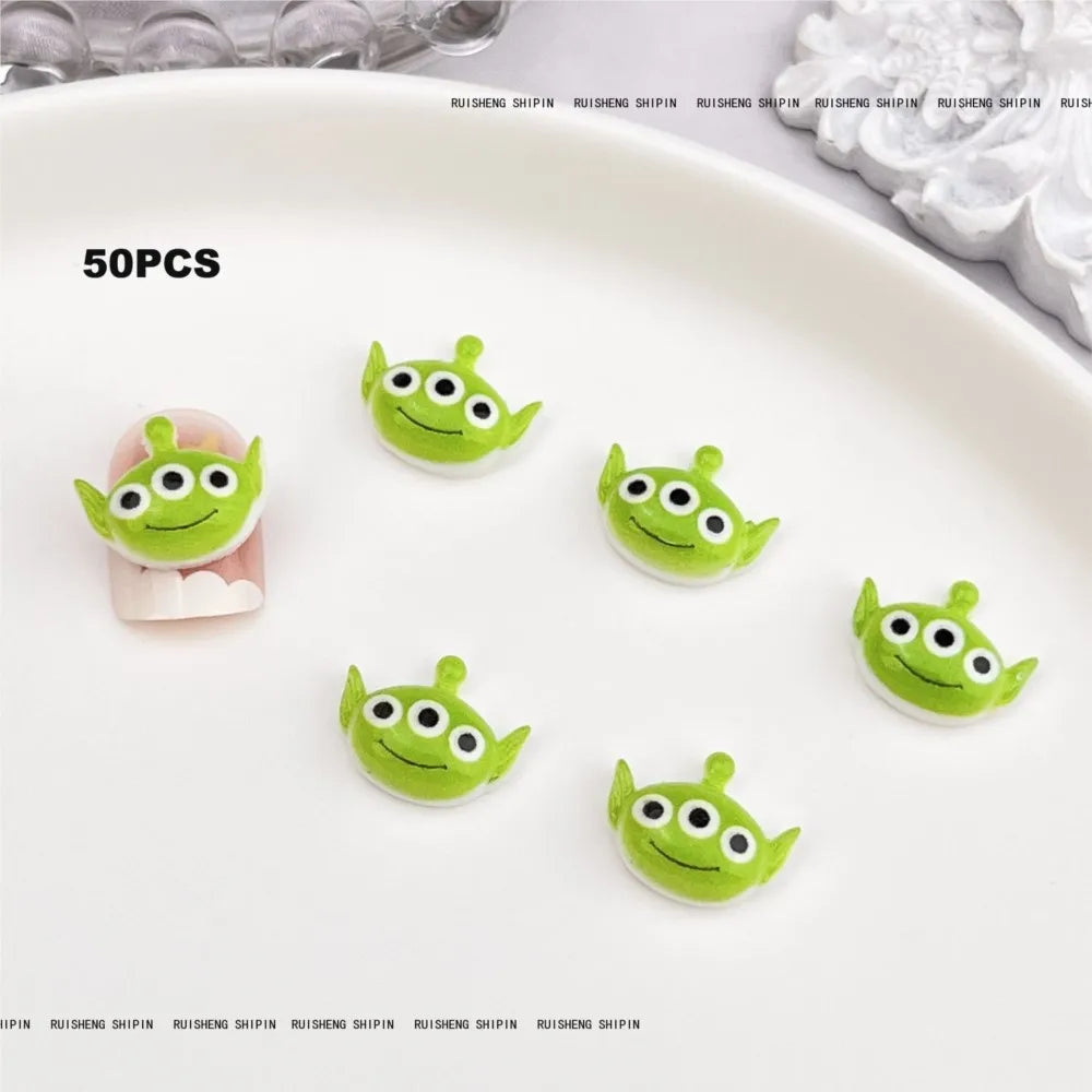 Kit com 50 Peças — Charms de Resina para Unhas Stitch, Zootopia, Sullivan, Chip & Dale | Decoração Kawaii para Manicure